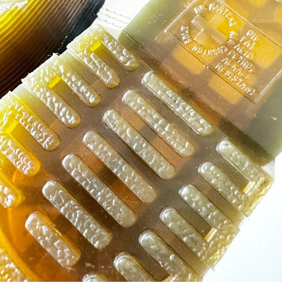 Doc Martens White Leather 11821 Boot 8 Eye AirWair Bouncing Soles Women’s Size 6 - Picture 12 of 15